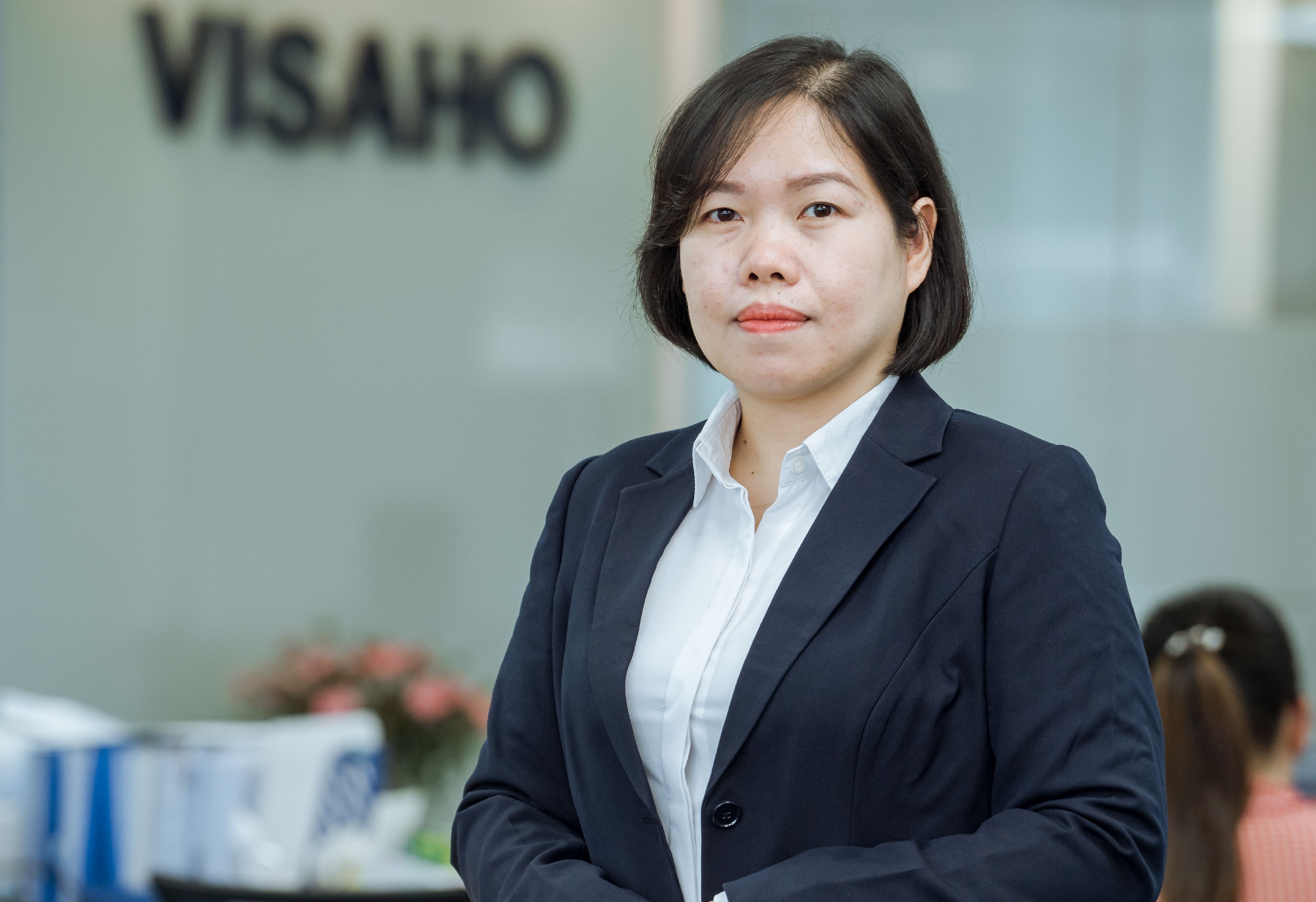 TRẦN THU HẰNG