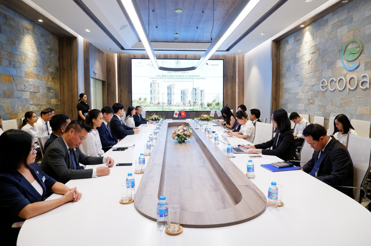Lễ ký hợp đồng Quản lý vận hành dự án Swanlake Residences