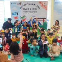 Japanese culture introduced to Visaho little residents via Ehon