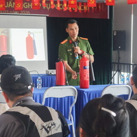 ザ・マトリックス・ワンにおける防火・救助訓練の実施