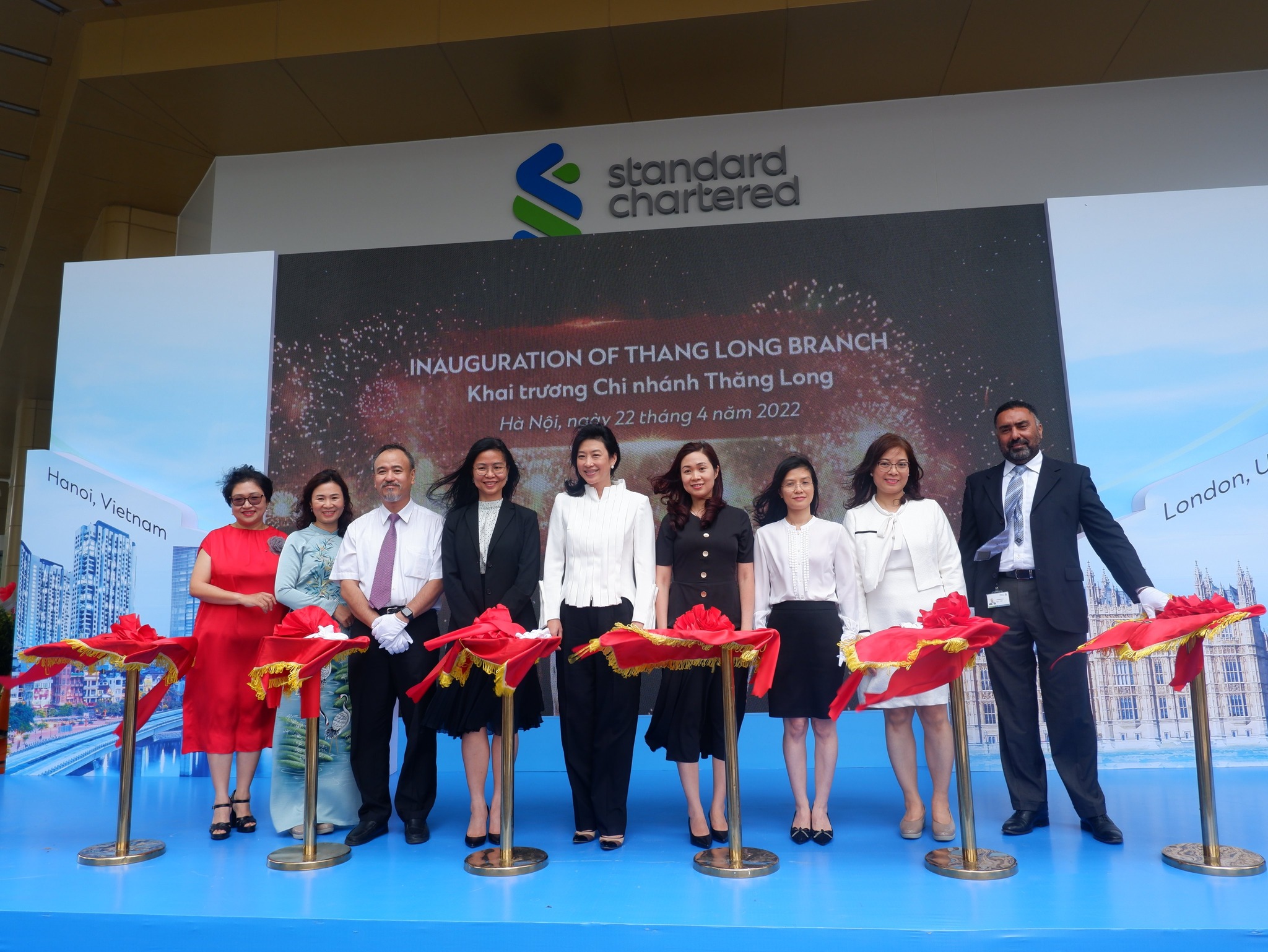 スタンダードチャータード銀行の開会式