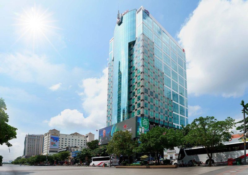 Sunwah Tower
